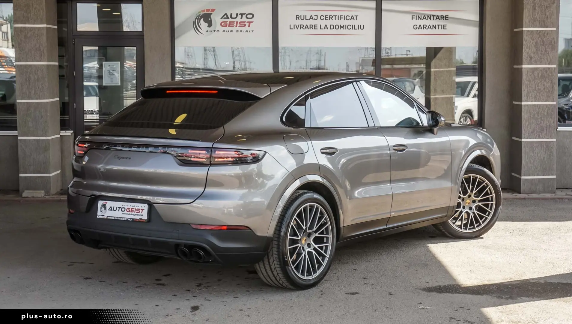 PORSCHE CAYENNE PLATINUM EDITION