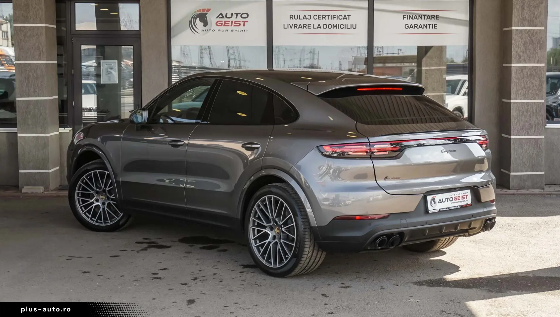 PORSCHE CAYENNE PLATINUM EDITION