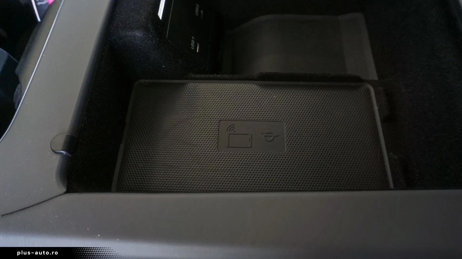 PORSCHE CAYENNE PLATINUM EDITION