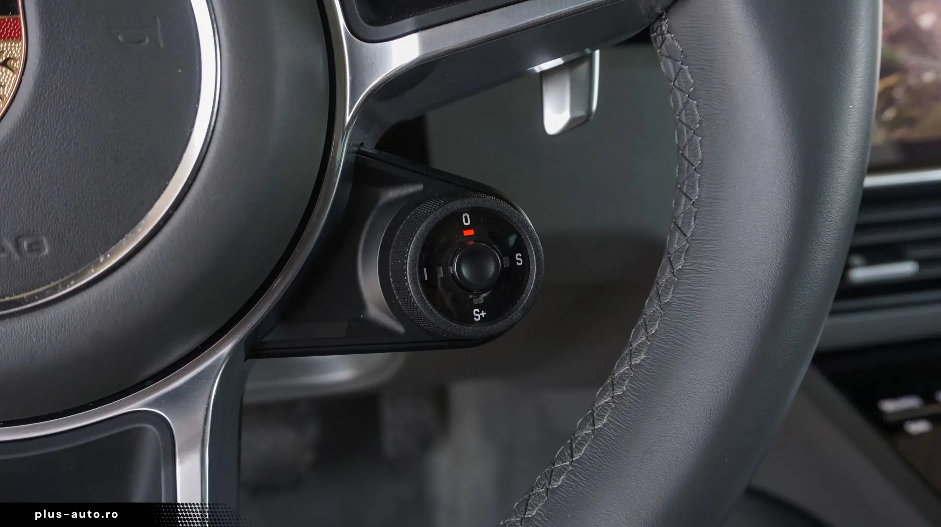 PORSCHE CAYENNE PLATINUM EDITION