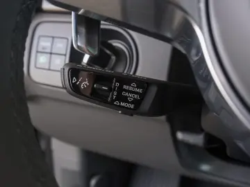 PORSCHE CAYENNE PLATINUM EDITION