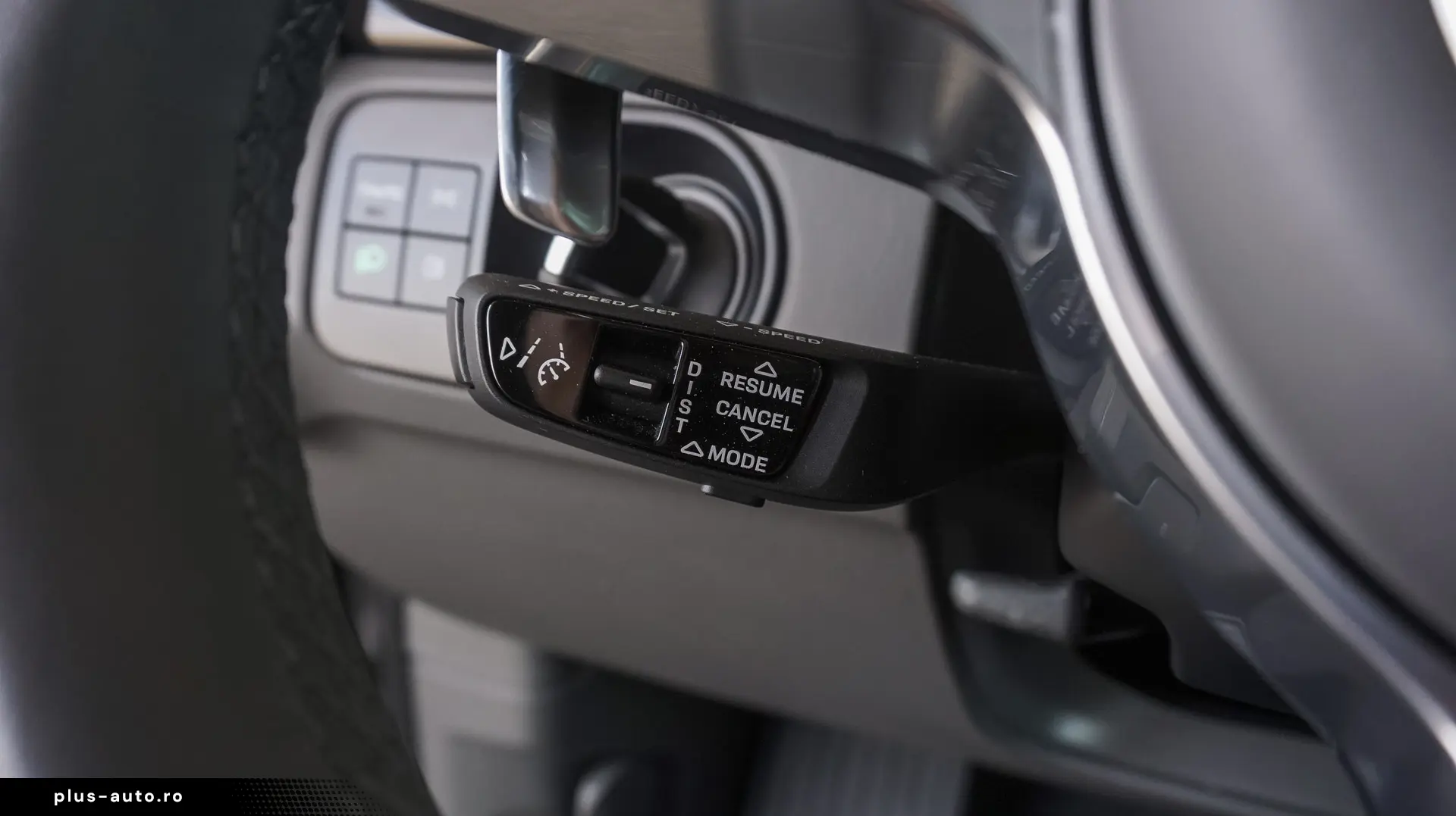 PORSCHE CAYENNE PLATINUM EDITION