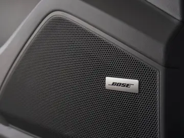 PORSCHE CAYENNE PLATINUM EDITION