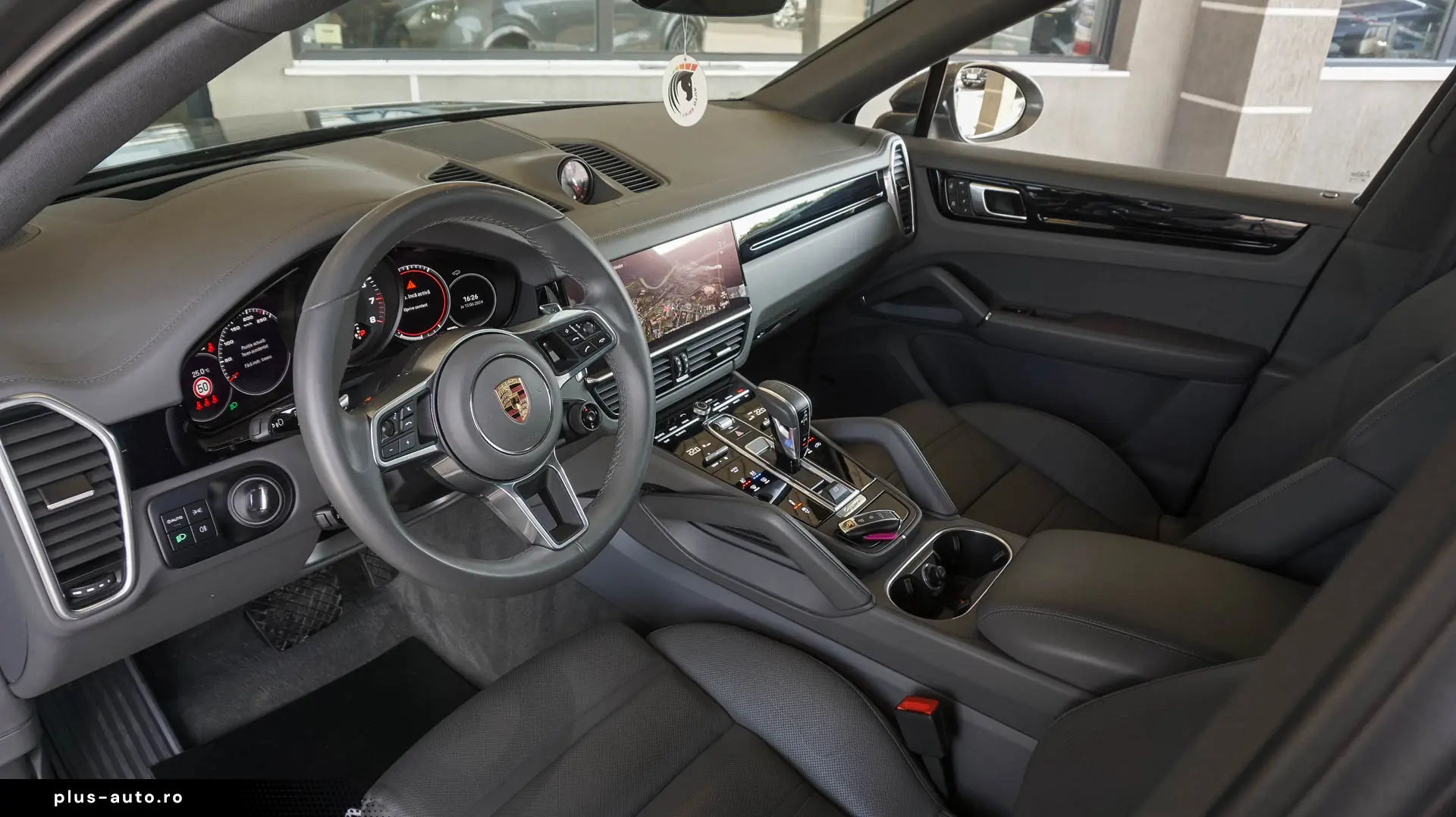 PORSCHE CAYENNE PLATINUM EDITION