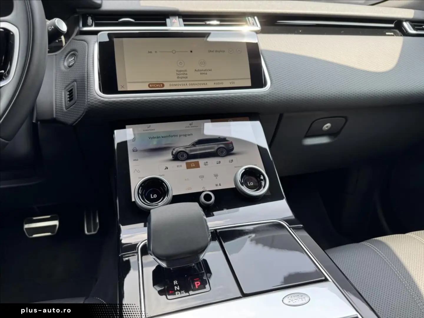 LAND ROVER Range Rover Velar D200 R-DYNAMIC SE DPH ZÁRUKA