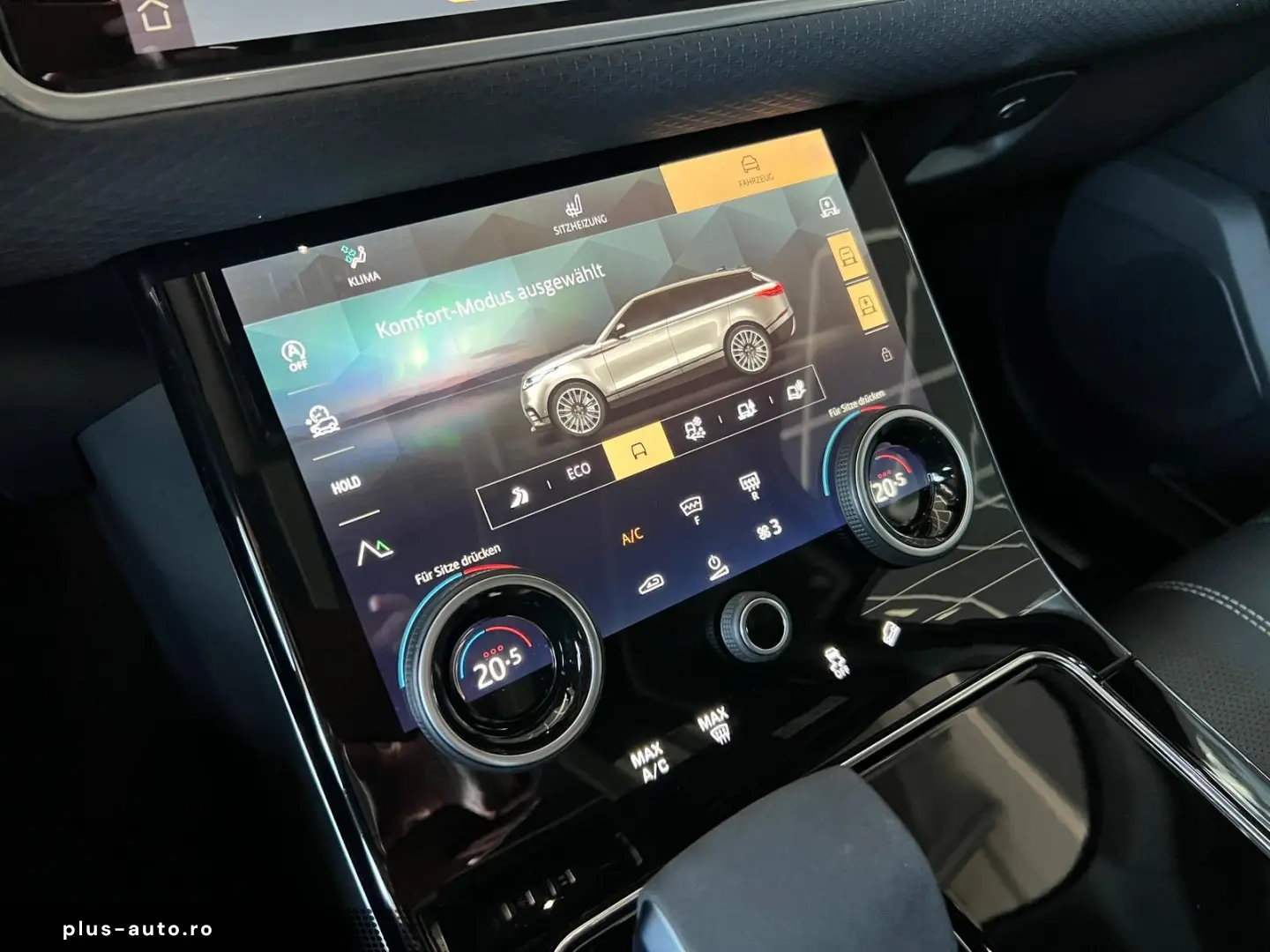 LAND ROVER Range Rover Velar R-Dynamic SE LUFT Pano AHK