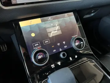 LAND ROVER Range Rover Velar R-Dynamic SE LUFT Pano AHK