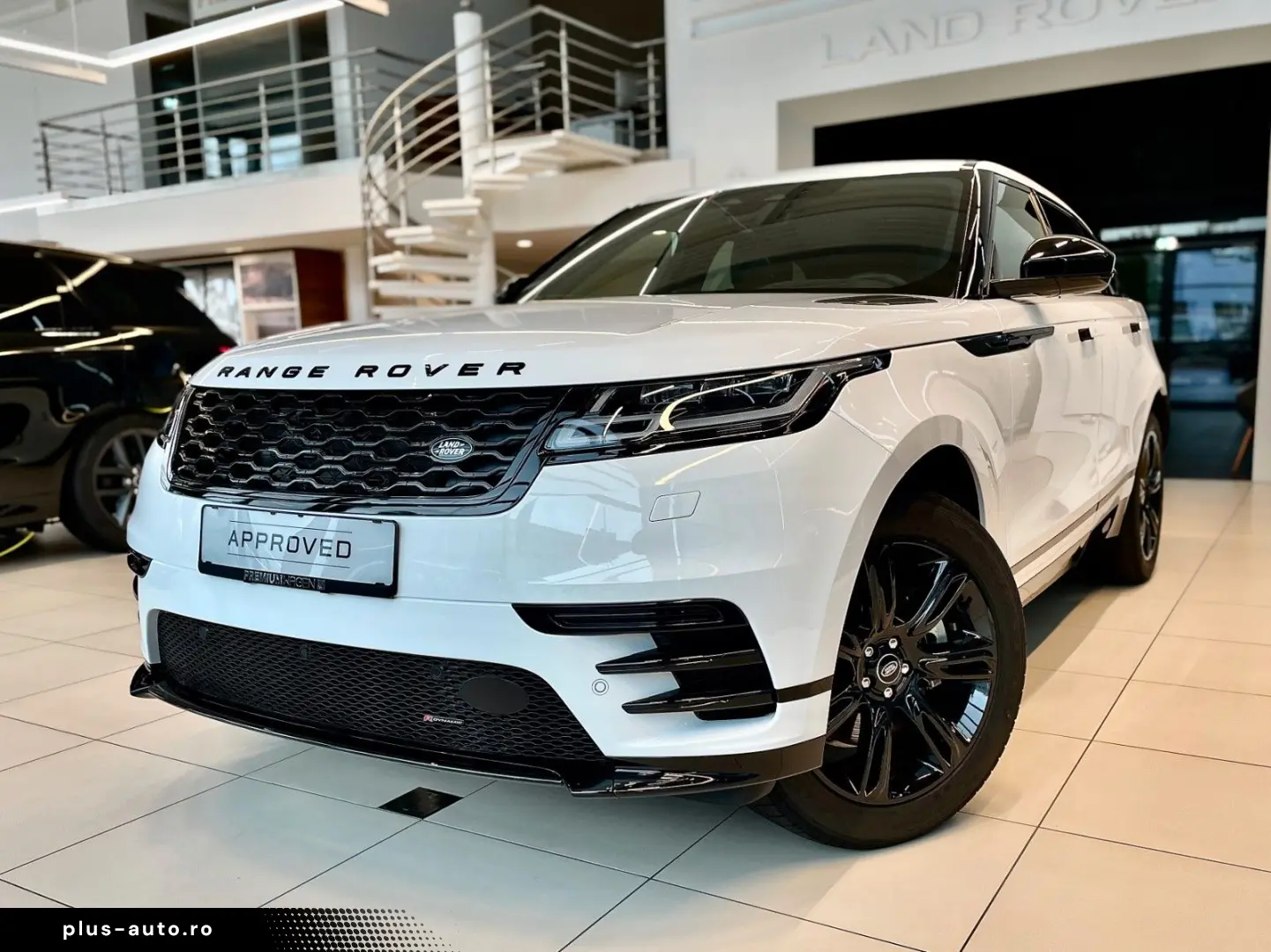 LAND ROVER Range Rover Velar R-Dynamic SE LED ACC Winter