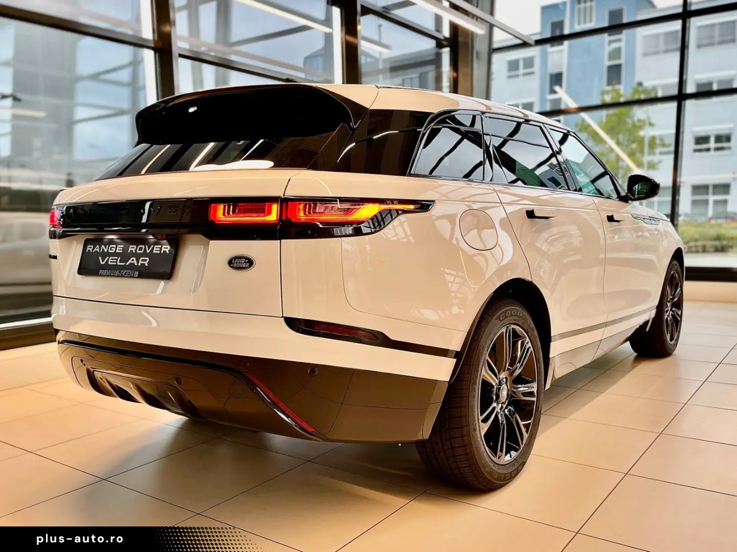 LAND ROVER Range Rover Velar R-Dynamic SE LED ACC Winter