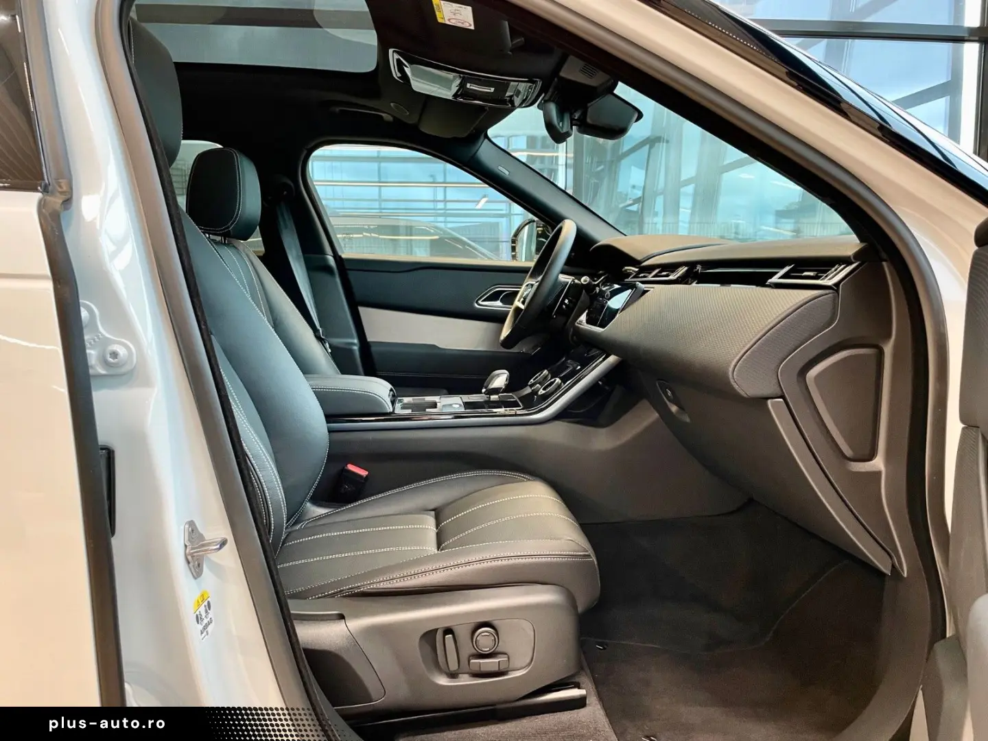 LAND ROVER Range Rover Velar R-Dynamic SE LED ACC Winter