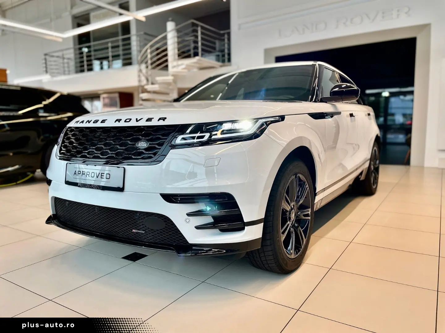 LAND ROVER Range Rover Velar R-Dynamic SE LED ACC Winter