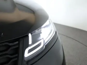 LAND ROVER Range Rover Velar P400 AWD R-Dynamic SE BLACK 22