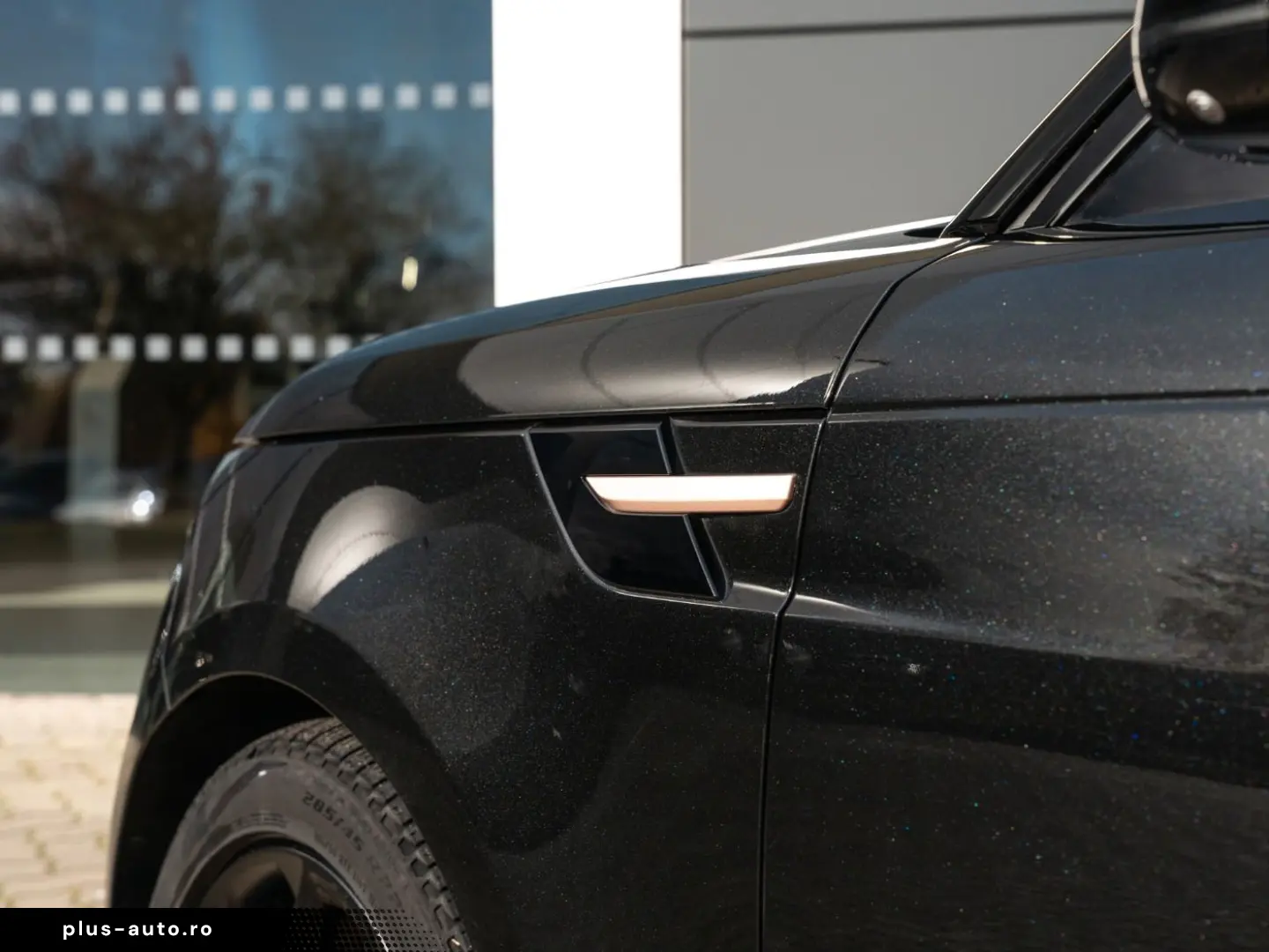 LAND ROVER Range Rover Sport D300 Dynamic SE 2xKlima LM