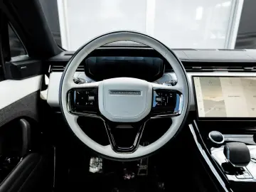 LAND ROVER Range Rover Sport Dynamic SE   Black Pack   Pano