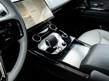 LAND ROVER Range Rover Sport Dynamic SE   Black Pack   Pano