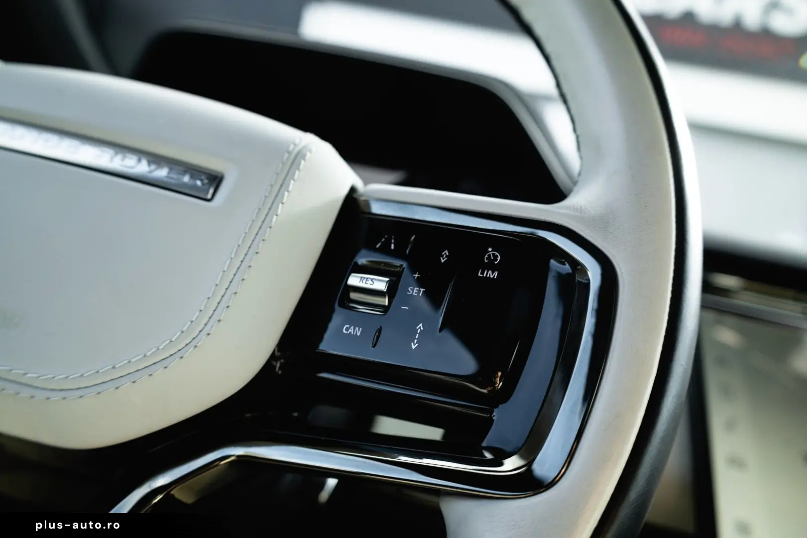 LAND ROVER Range Rover Sport Dynamic SE   Black Pack   Pano