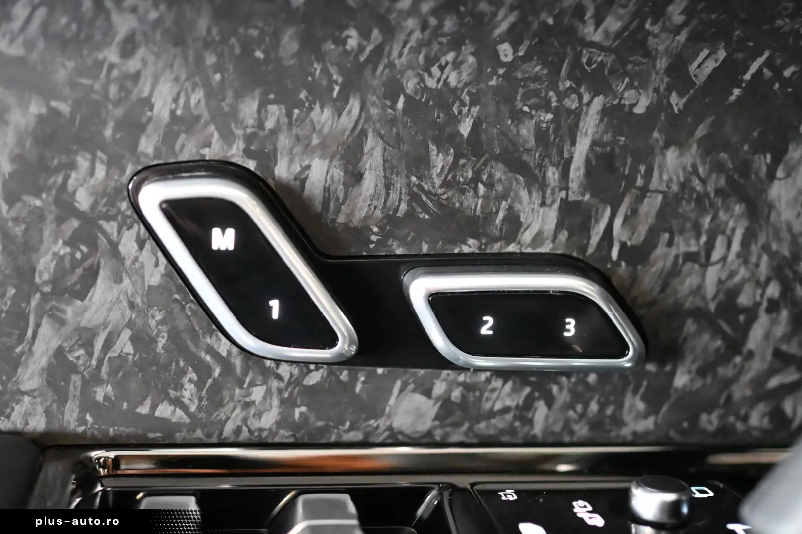 LAND ROVER Range Rover Sport D350 Autobiography AHK 23