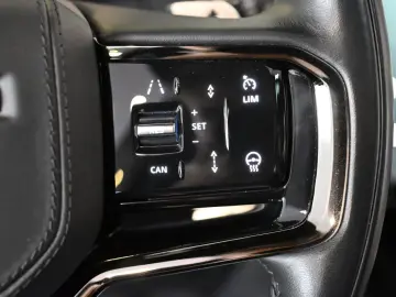 LAND ROVER Range Rover Sport D350 Autobiography AHK 23