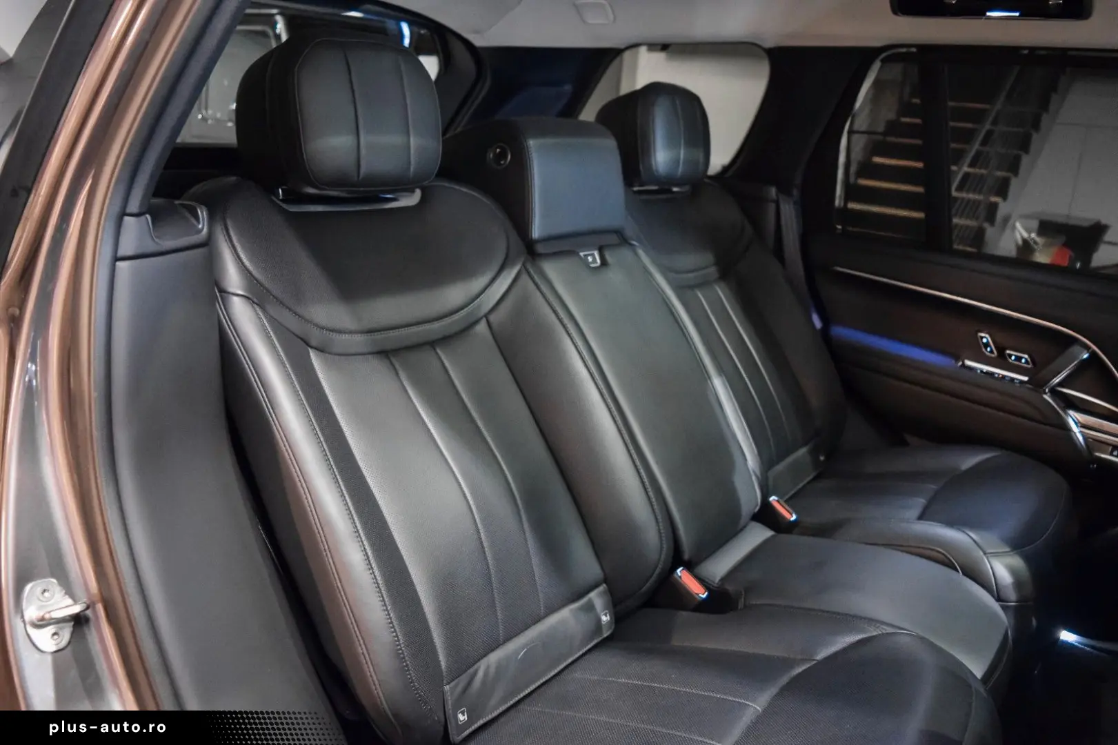 LAND ROVER RANGE ROVER 4.4 P530 HSE - SHADOW EXTERIOR PACK