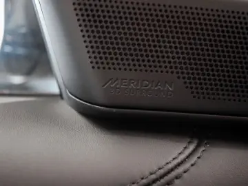 LAND ROVER RANGE ROVER 4.4 P530 HSE - SHADOW EXTERIOR PACK