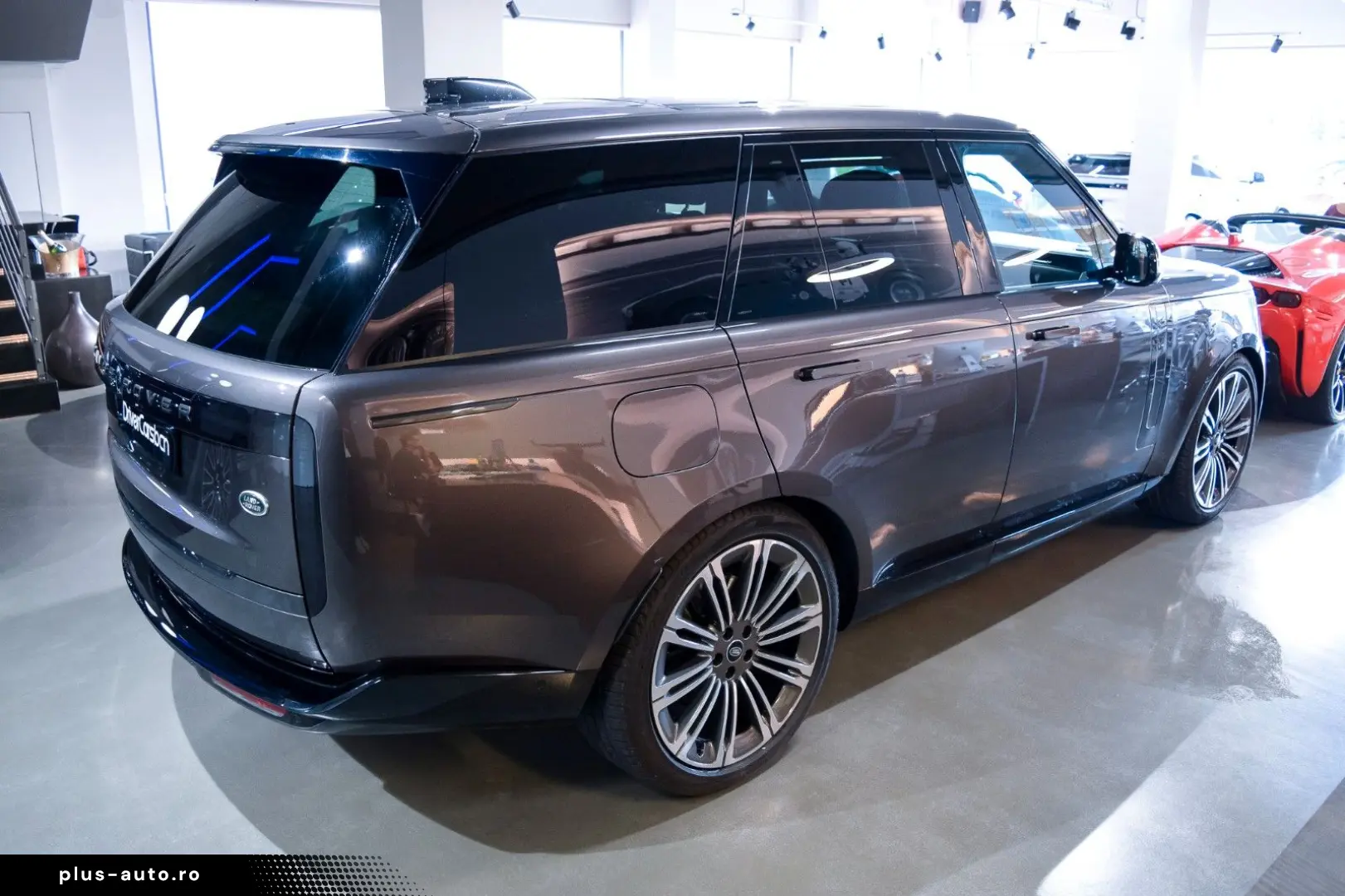 LAND ROVER RANGE ROVER 4.4 P530 HSE - SHADOW EXTERIOR PACK