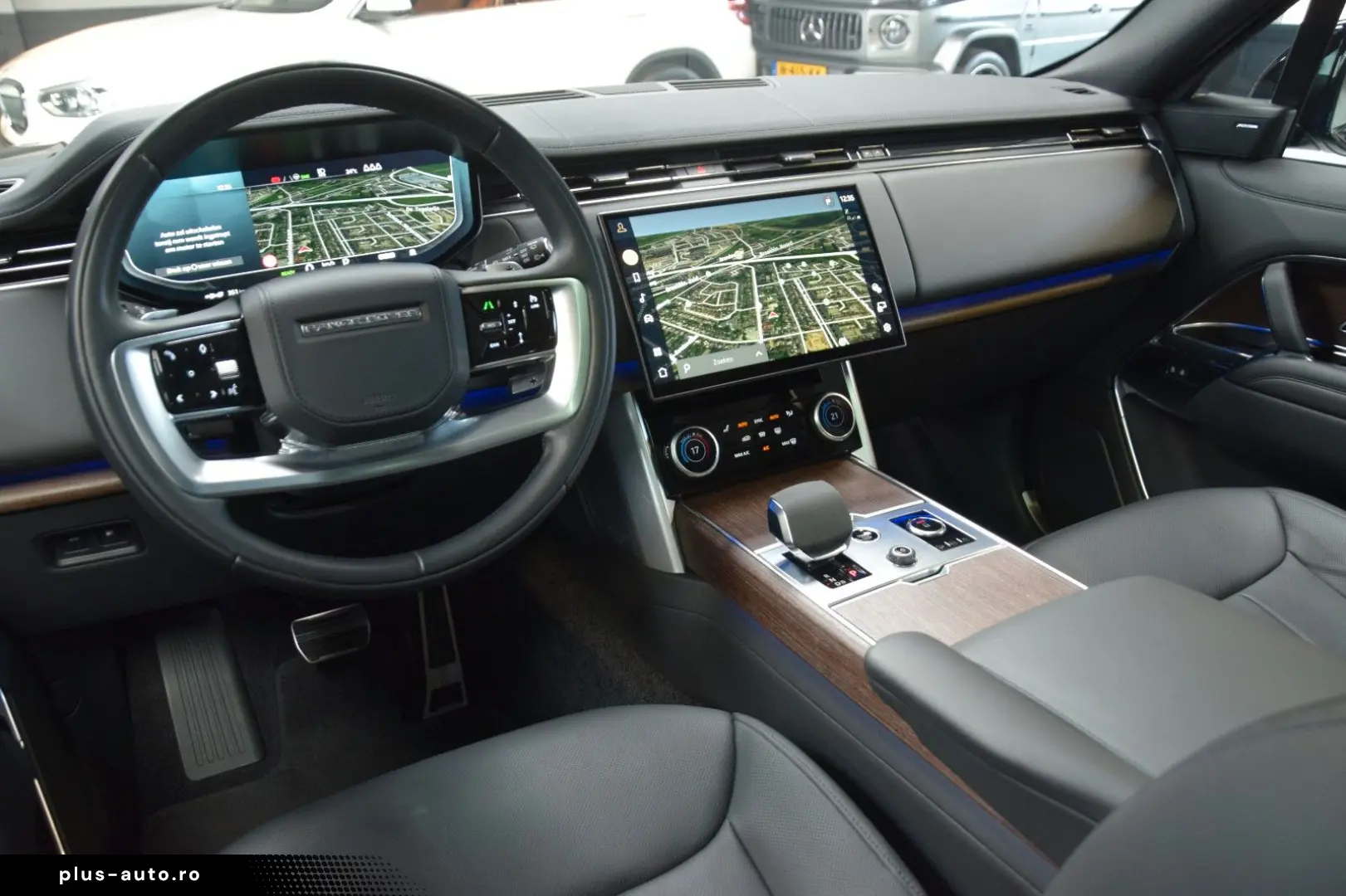 LAND ROVER Range Rover P440 SE Hybrid 22'zoll Pano