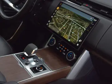 LAND ROVER Range Rover P440 SE Hybrid 22'zoll Pano