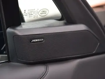 LAND ROVER Range Rover P440 SE Hybrid 22'zoll Pano