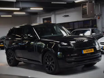 LAND ROVER Range Rover P440 SE Hybrid 22'zoll Pano