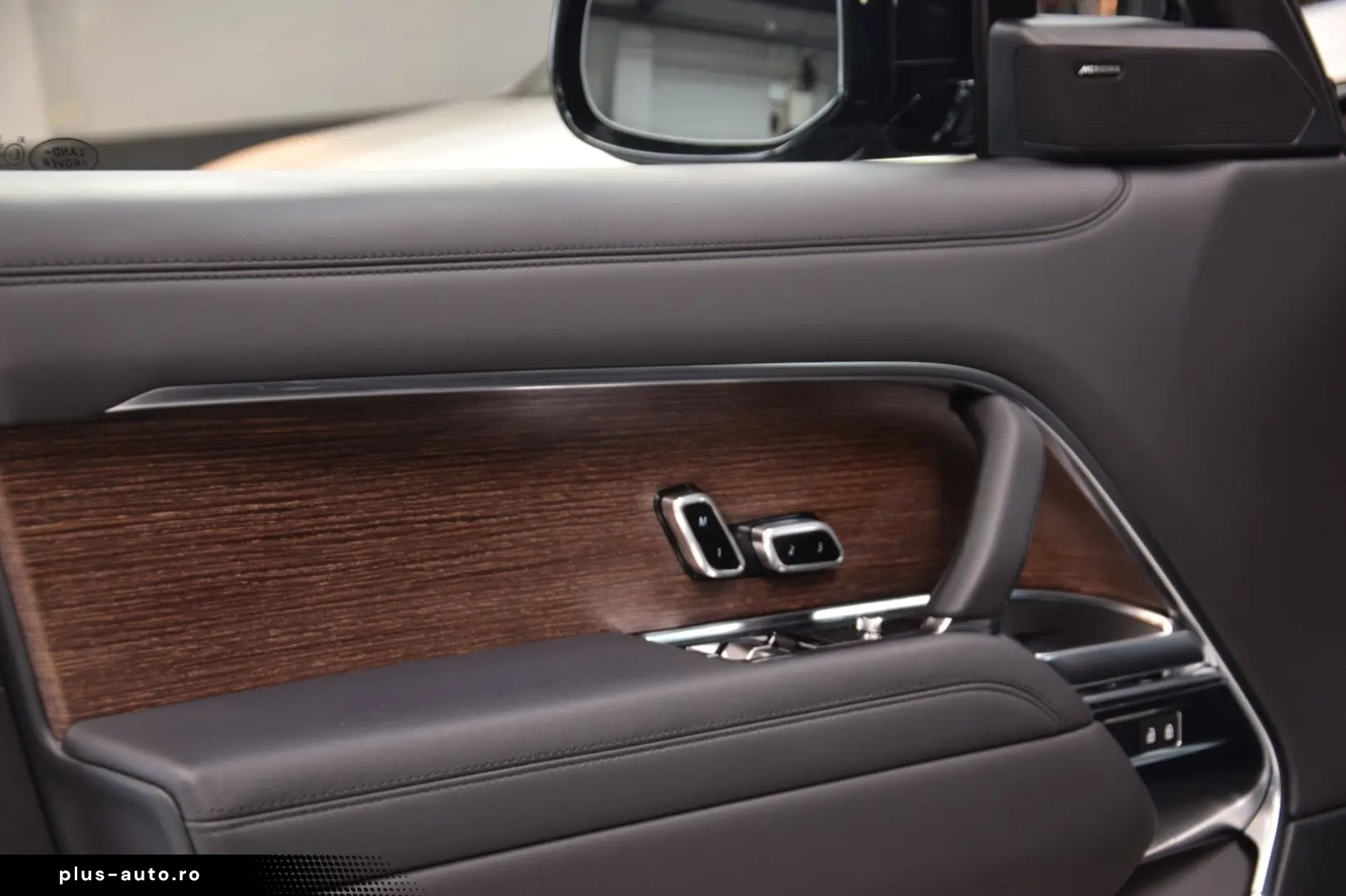 LAND ROVER Range Rover P440 SE Hybrid 22'zoll Pano