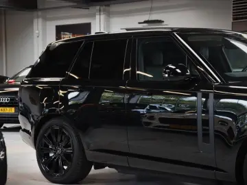LAND ROVER Range Rover P440 SE Hybrid 22'zoll Pano