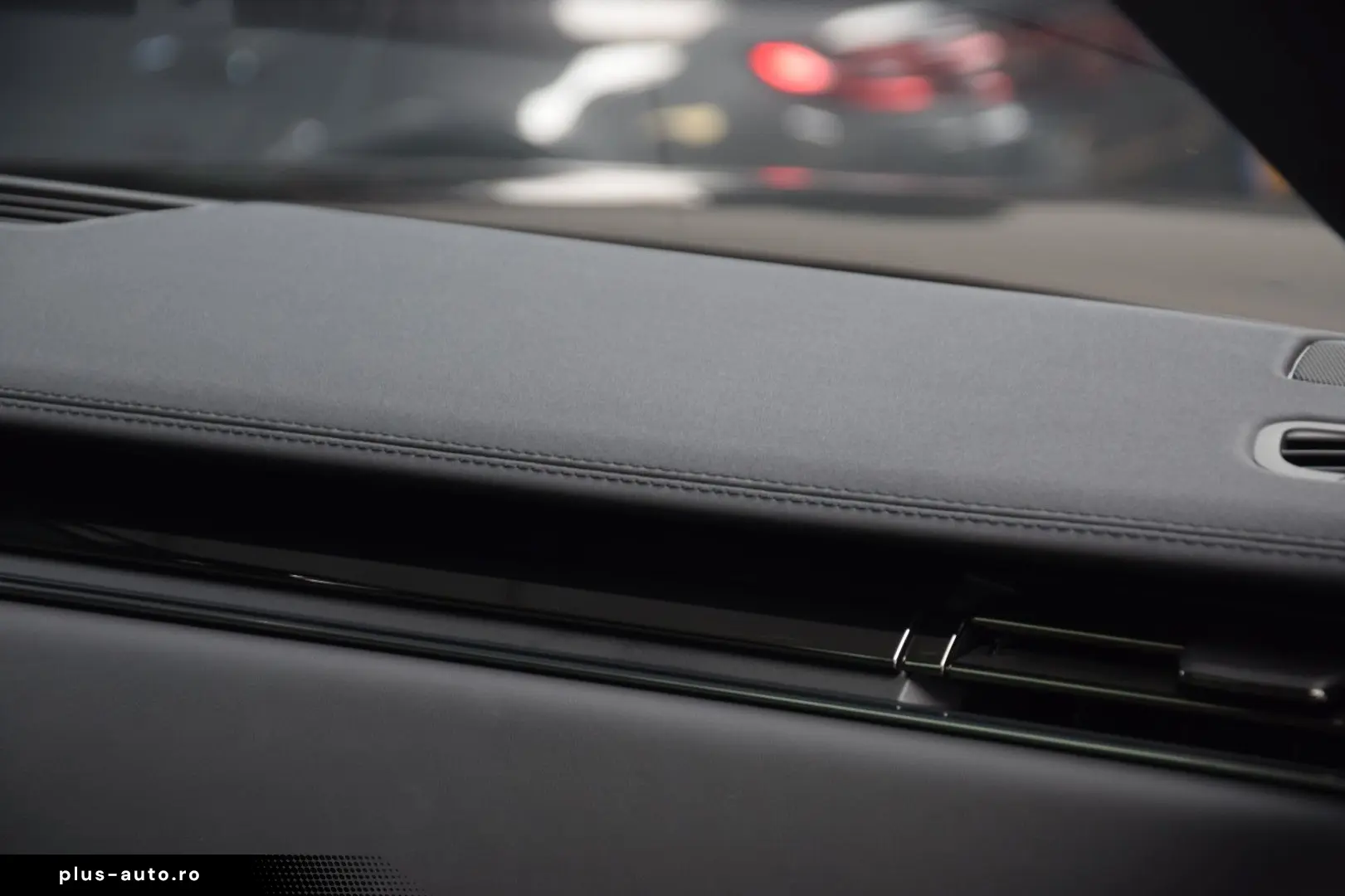 LAND ROVER Range Rover P440 SE Hybrid 22'zoll Pano