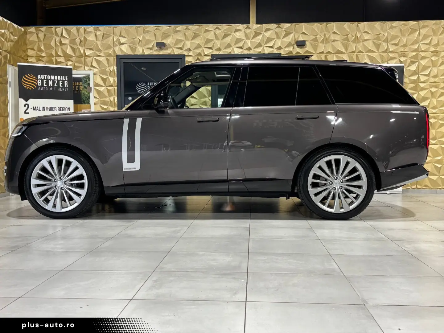 LAND ROVER D350 First Edition Autobiography Fond-TV VOLL