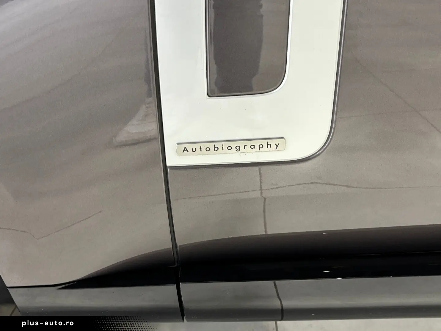 LAND ROVER D350 First Edition Autobiography Fond-TV VOLL