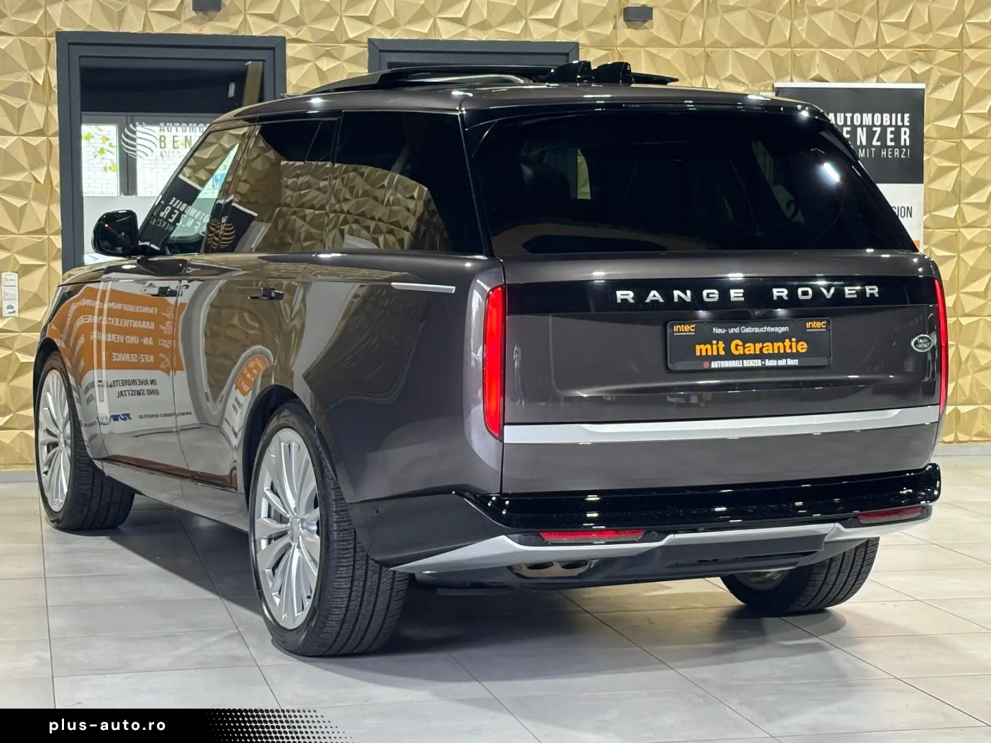 LAND ROVER D350 First Edition Autobiography Fond-TV VOLL