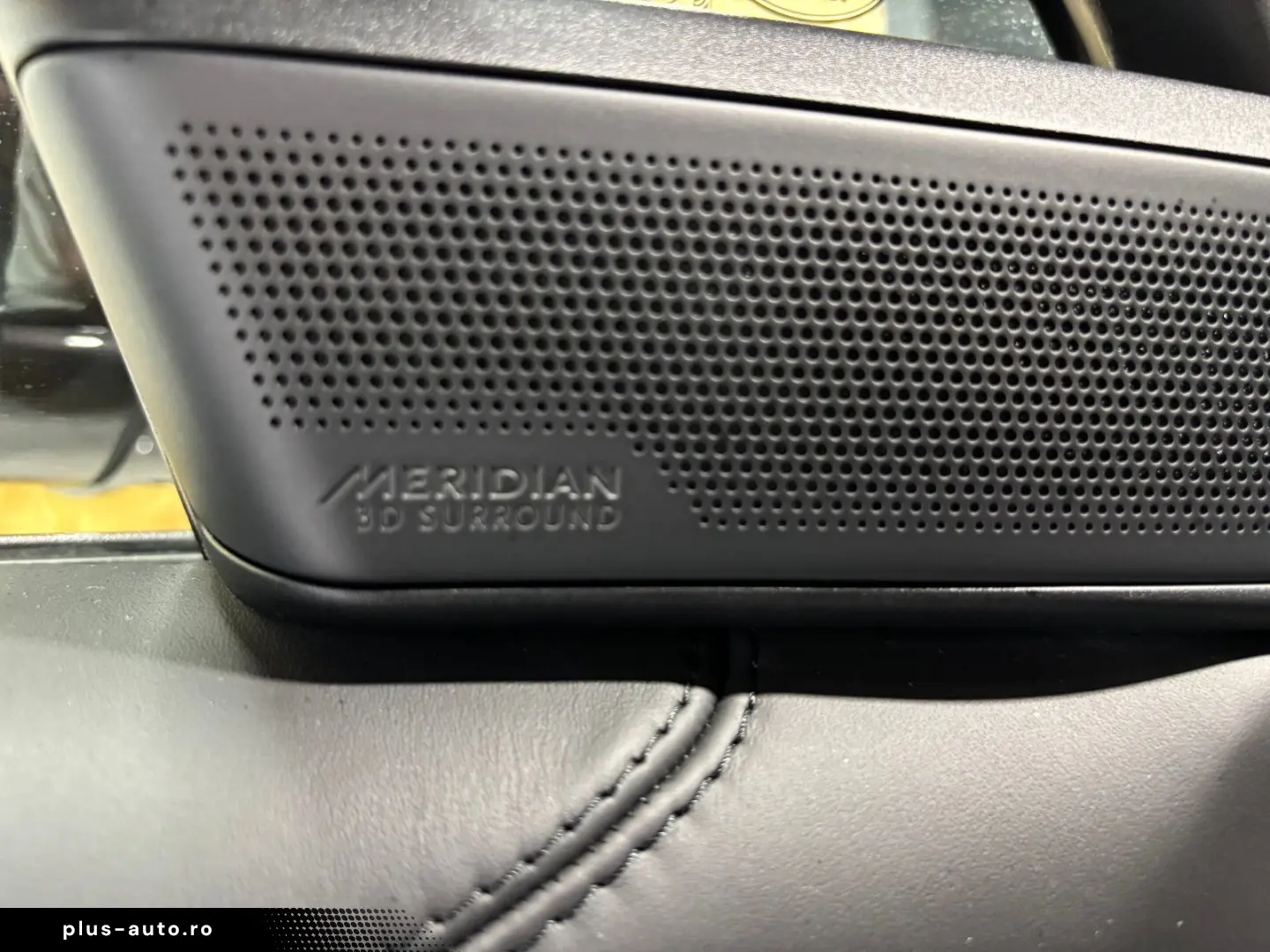 LAND ROVER D350 First Edition Autobiography Fond-TV VOLL