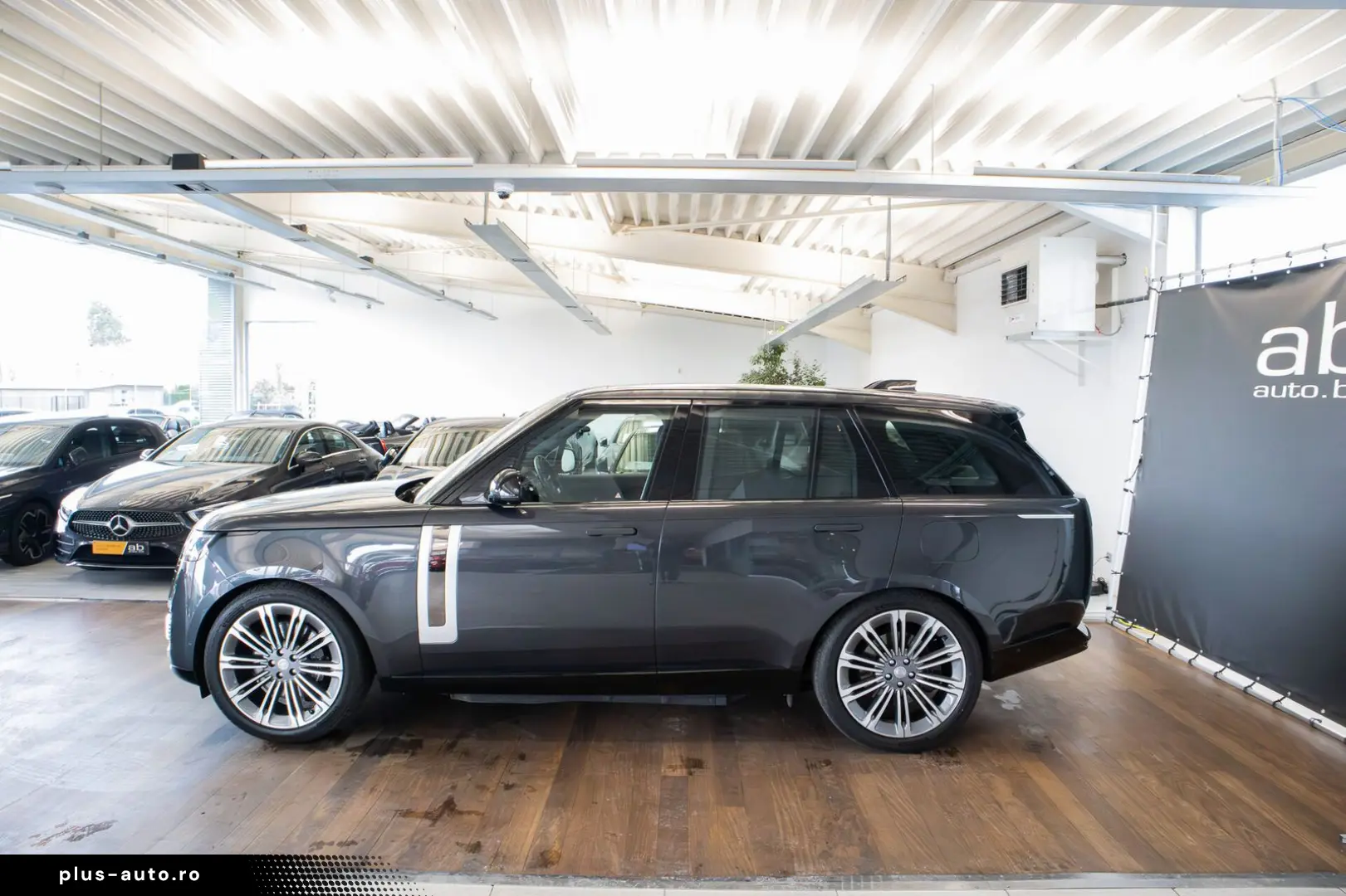 LAND ROVER Range Rover P440e SV  MERIDIAN PREMIUM  PANO  MA