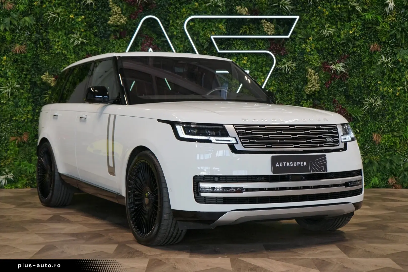 LAND ROVER RANGE ROVER D350 AUTOBIOGRAPHY TOW 134.545€NETTO