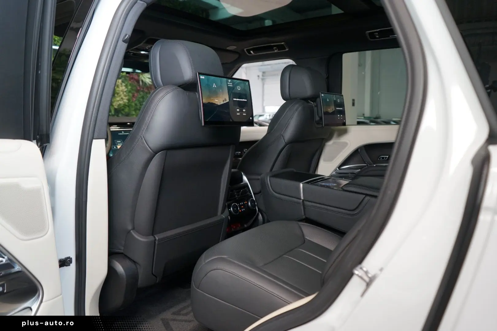 LAND ROVER RANGE ROVER D350 AUTOBIOGRAPHY TOW 134.545€NETTO