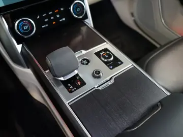 LAND ROVER RANGE ROVER D350 AUTOBIOGRAPHY TOW 134.545€NETTO