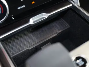 LAND ROVER RANGE ROVER D350 AUTOBIOGRAPHY TOW 134.545€NETTO