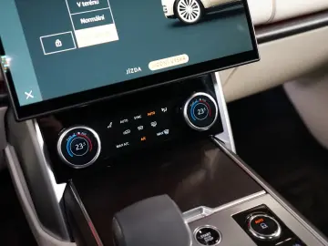 LAND ROVER RANGE ROVER D350 AUTOBIOGRAPHY TOW 134.545€NETTO