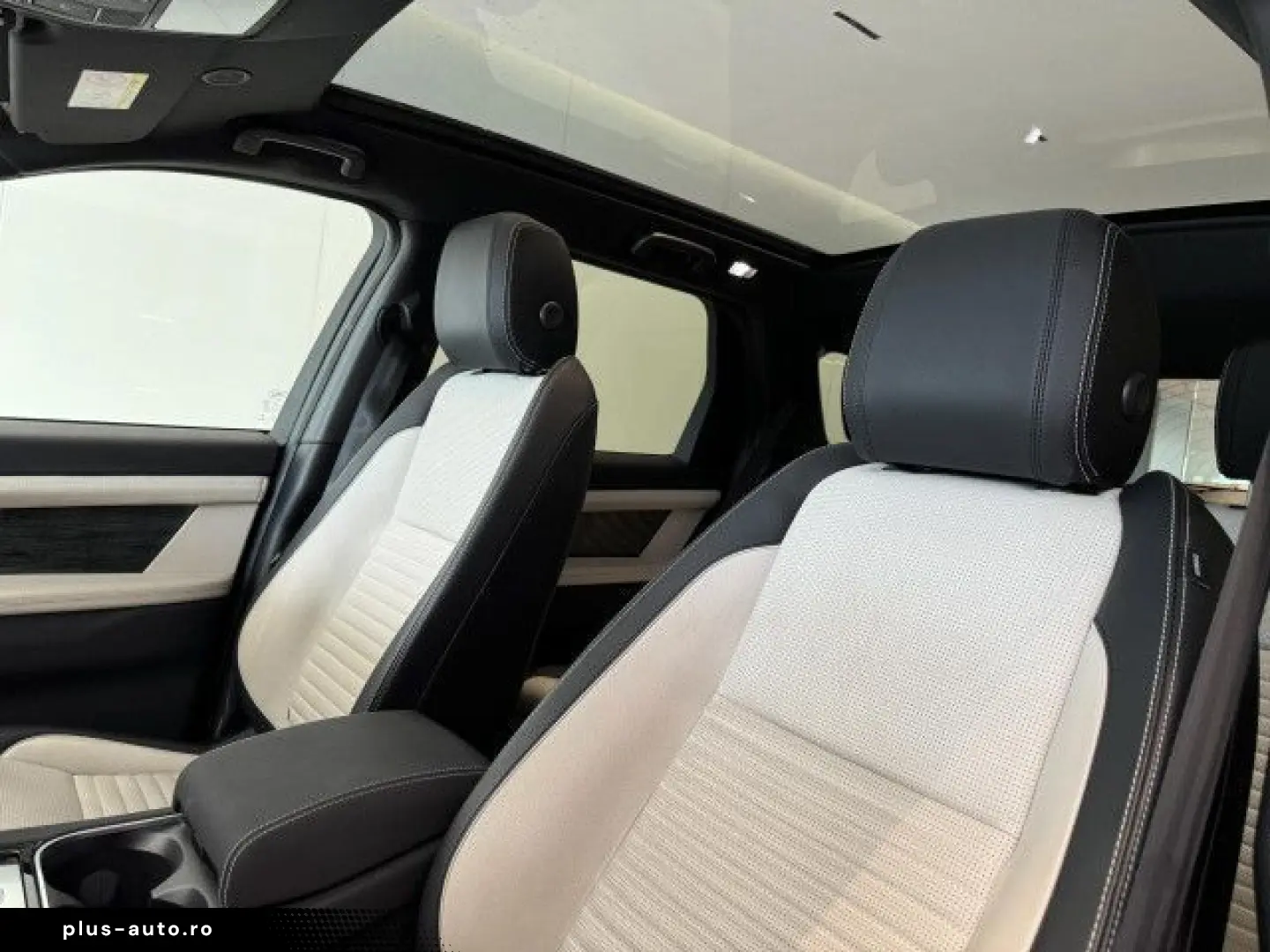 LAND ROVER Discovery Sport P300e R-Dyn SE AHK Matrix-LED