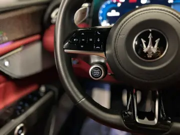 MASERATI Grecale 2.0 MHEV Modena Auto 4WD