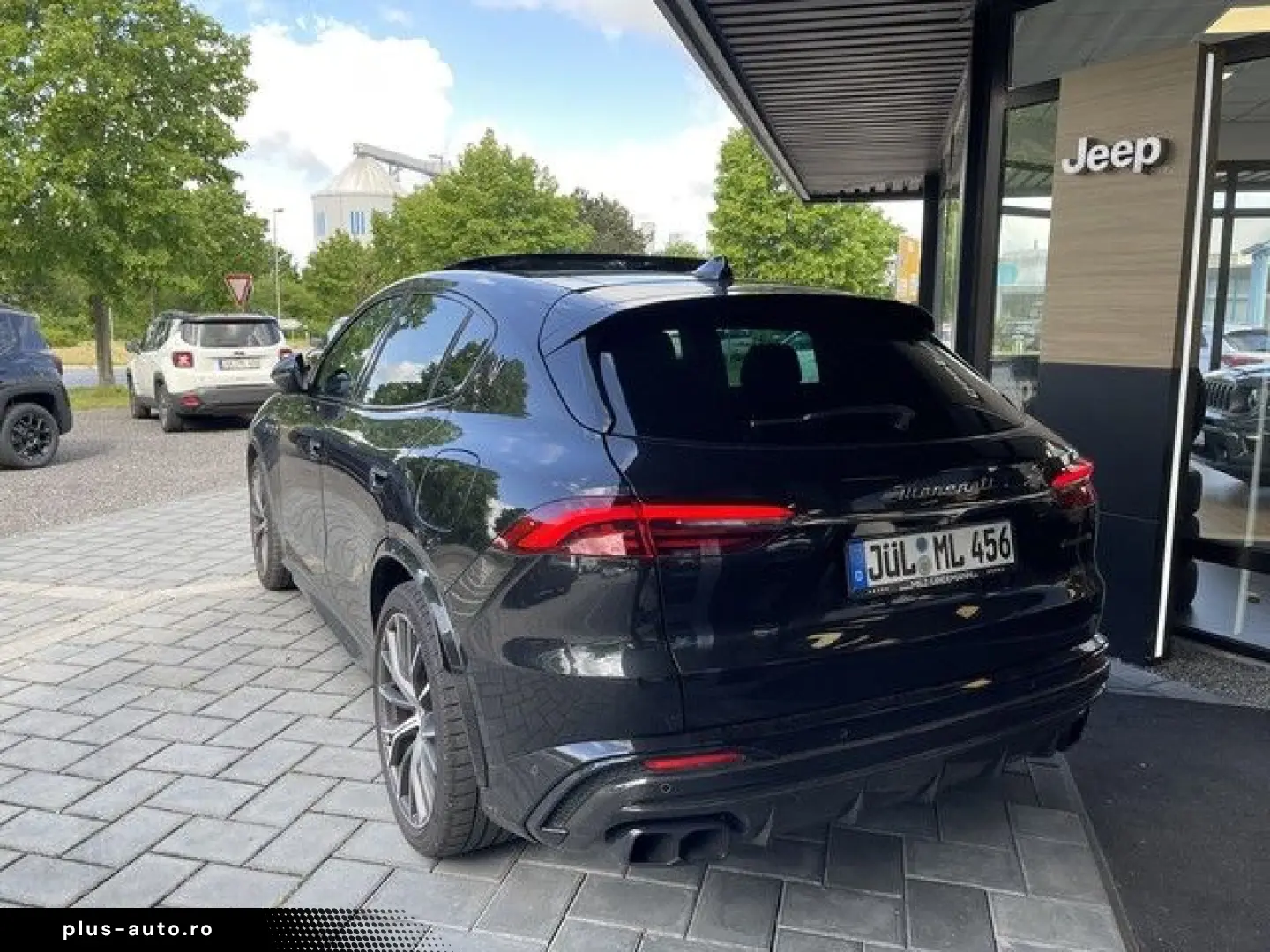 MASERATI Grecale Trofeo MY23 - Vollaussttaung & Carbon