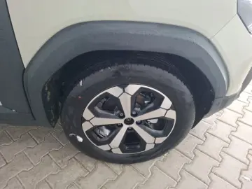 DACIA DUSTER 1.6 HEV 140 Journey