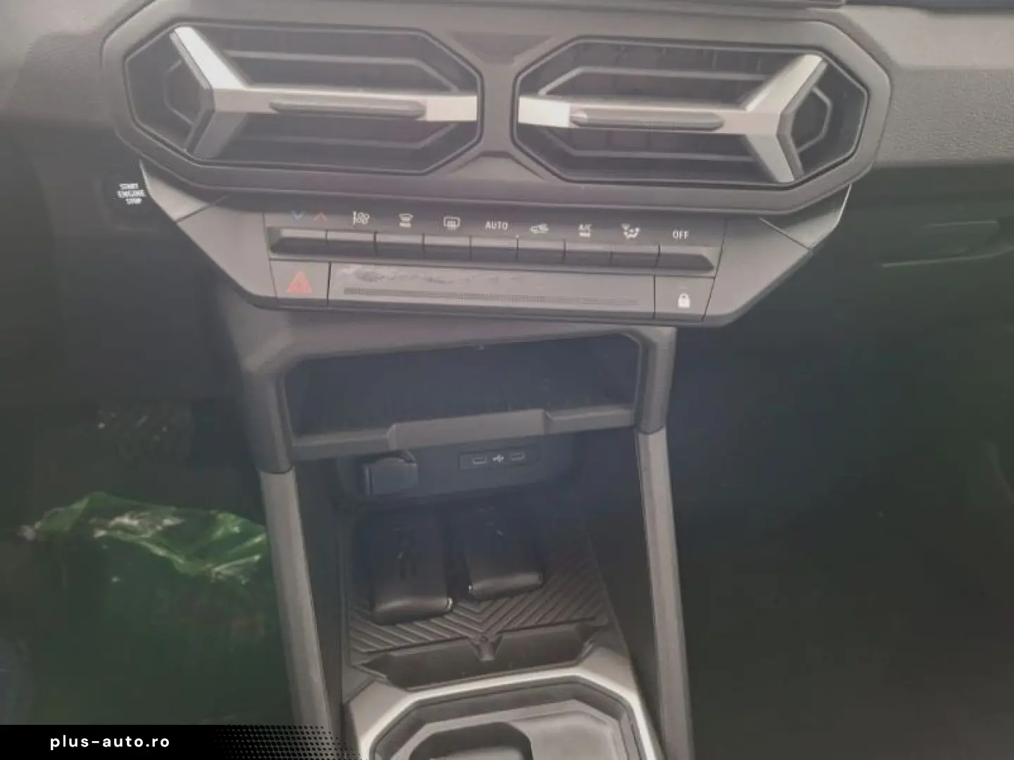 DACIA DUSTER 1.6 HEV 140 Journey