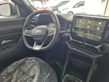 DACIA DUSTER 1.6 HEV 140 Journey