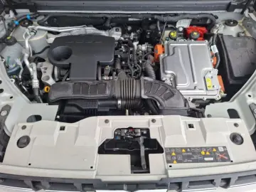 DACIA DUSTER 1.6 HEV 140 Journey