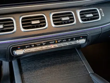 MERCEDES-BENZ GLE 400 d 4M AMG